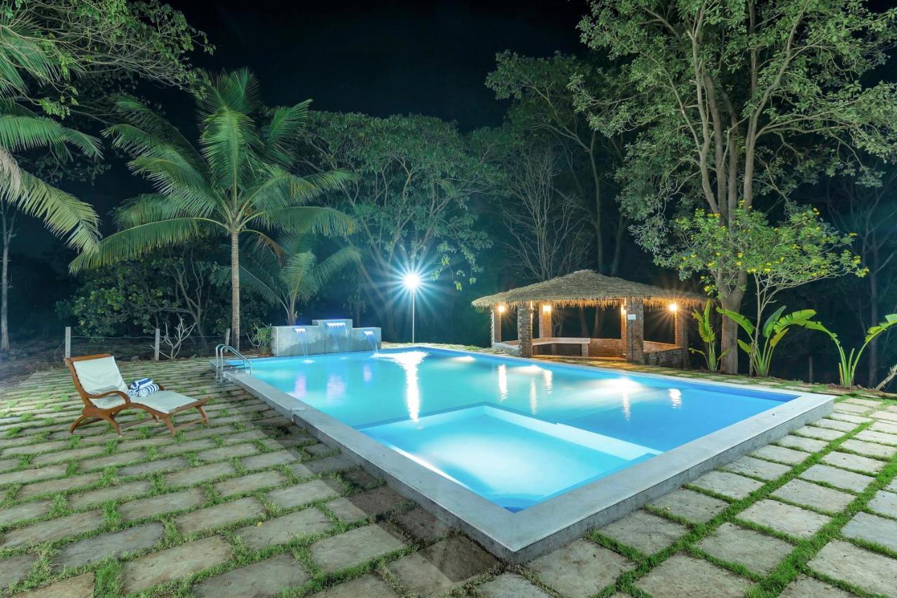 Saffronstays Laburnum House, Wada - Palghar エクステリア 写真