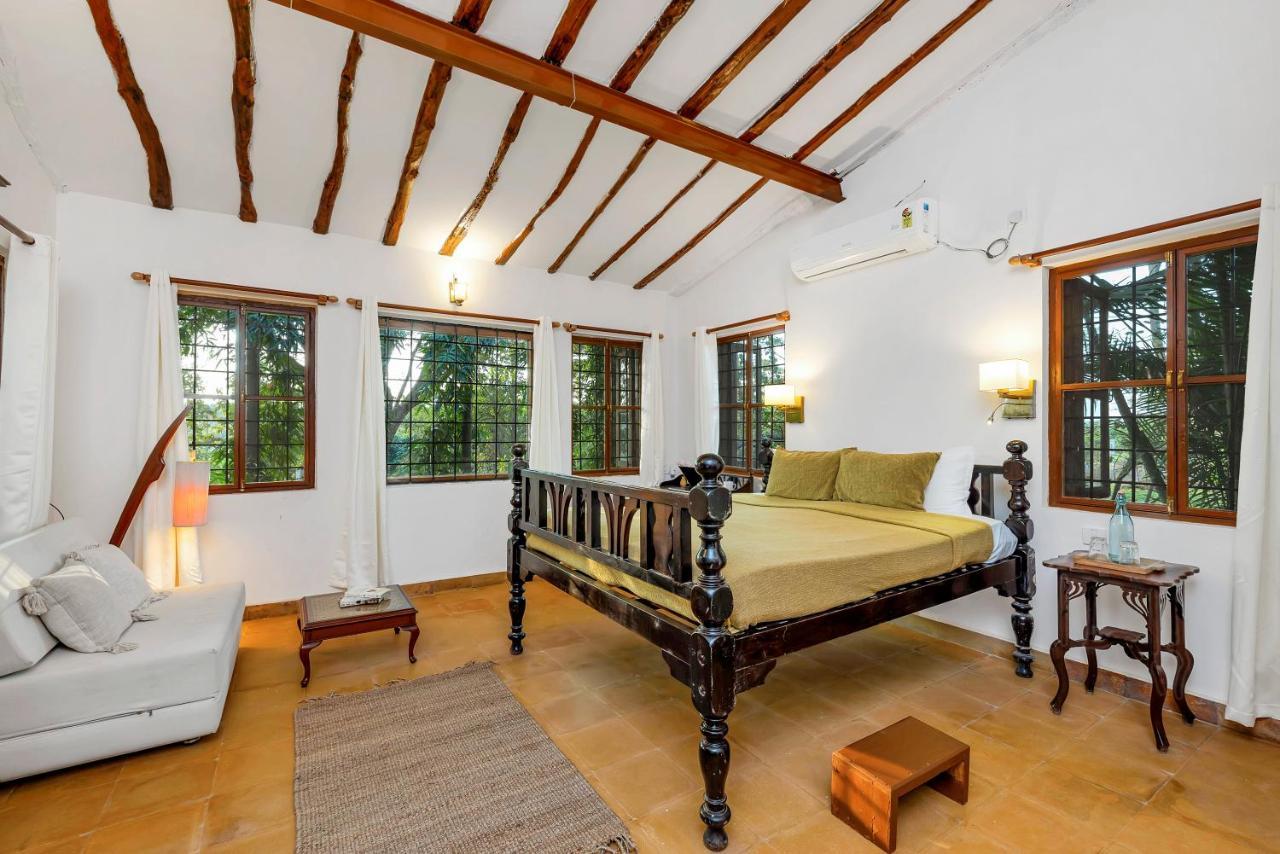 Saffronstays Laburnum House, Wada - Palghar エクステリア 写真